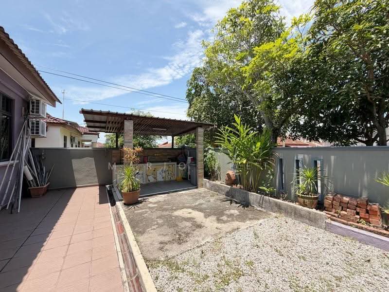 Rumah Teres 1-Tingkat untuk Dijual di Taman Rembia Perkasa (Rembia) - Mario Seet - Exterior - PropertyGuru.com.my