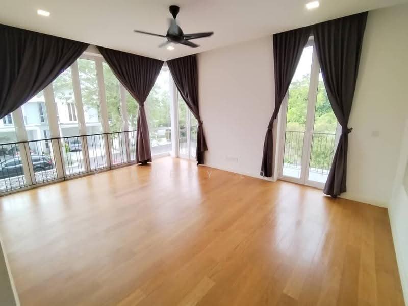 Semi-Detached House for Rent in Johor Bahru (Johor) - Kennedy Looi - Living Room - PropertyGuru.com.my
