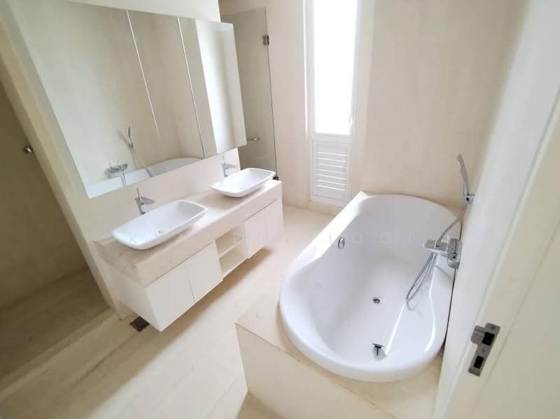 Semi-Detached House for Rent in Johor Bahru (Johor) - Kennedy Looi - Bathroom - PropertyGuru.com.my