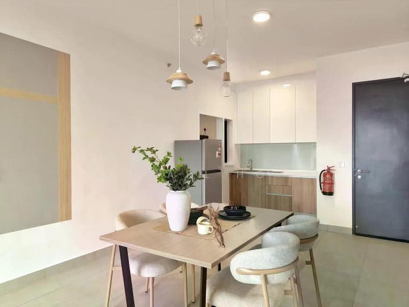 Kondominium untuk Disewa di Tuai Timur - Pearl Ho - Dining Room - PropertyGuru.com.my