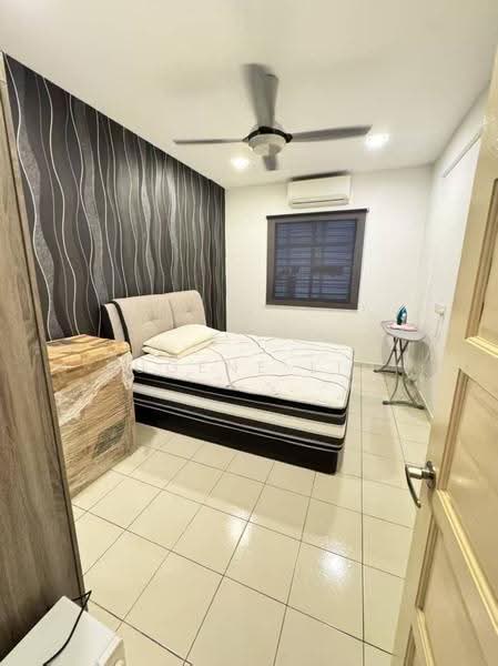 Townhouse for Sale in Taman Desa Melati (Nilai) - Eugene Lim - Bedroom - PropertyGuru.com.my