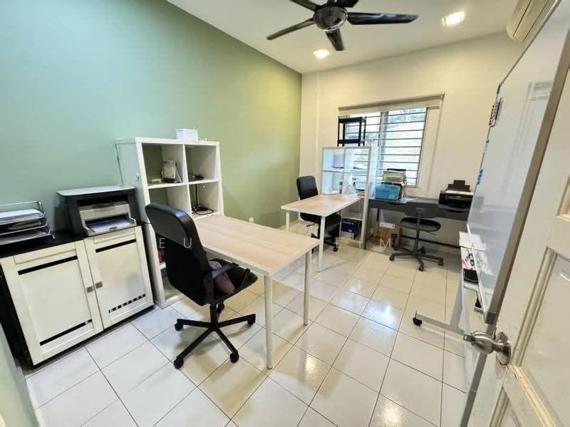 Townhouse for Sale in Taman Desa Melati (Nilai) - Eugene Lim - Study - PropertyGuru.com.my