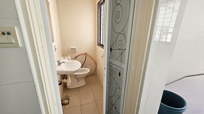 Rumah Teres 3-Tingkat untuk Dijual di Prima Selayang (Selayang) - Elaine Loke - Bathroom - PropertyGuru.com.my