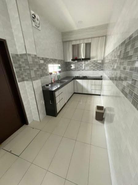 3-storey Terraced House for Sale in Nusa Sentral (Iskandar Puteri (Nusajaya)) - Janlly Jong - Kitchen - PropertyGuru.com.my