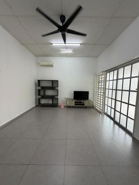 Rumah Teres 1-Tingkat untuk Disewa di Taman Bagan Baru (Butterworth) - Jane Ng - Living Room - PropertyGuru.com.my