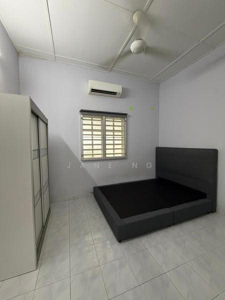 Rumah Teres 1-Tingkat untuk Disewa di Taman Bagan Baru (Butterworth) - Jane Ng - Bedroom - PropertyGuru.com.my