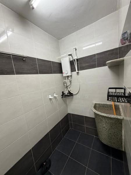 Rumah Teres 1-Tingkat untuk Disewa di Taman Bagan Baru (Butterworth) - Jane Ng - Bathroom - PropertyGuru.com.my