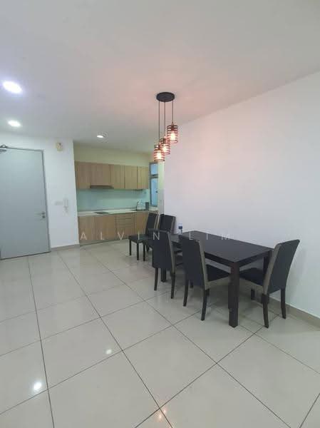 Service Residence for Rent at Meridin Bayvue Serviced Apartment - Alvin Lim - Dining Room - PropertyGuru.com.my