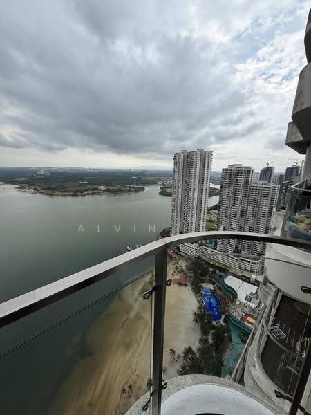 Kondominium untuk Disewa di Bay Laurel @ Country Garden Danga Bay - Alvin Lim - Balcony - PropertyGuru.com.my