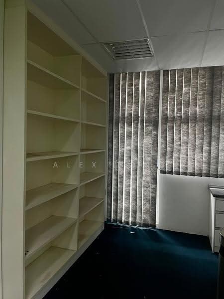 Shop / Office untuk Disewa di Kampung Sungai Kayu Ara (Petaling Jaya) - Alex Tong - PropertyGuru.com.my