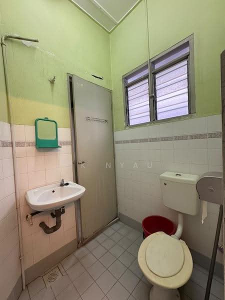 Rumah Teres 2-Tingkat untuk Dijual di Ipoh (Perak) - Ck Nyau - Bathroom - PropertyGuru.com.my