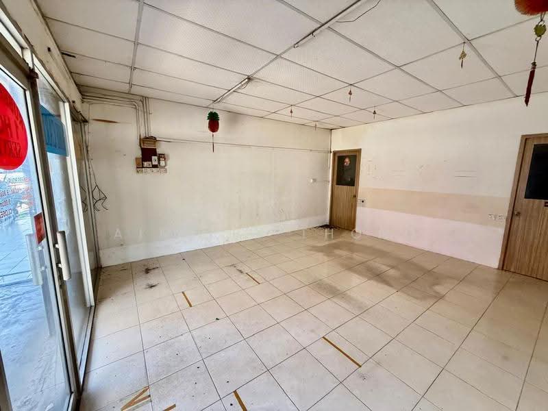 Shop / Office for Sale in Fair Park (Ipoh) - Ainsley Thong - Interior - PropertyGuru.com.my
