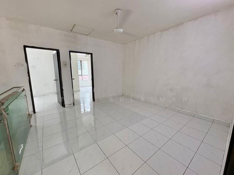 2-storey Terraced House for Sale in Semenyih Parklands (Beranang) - Natira Sulaiman - PropertyGuru.com.my