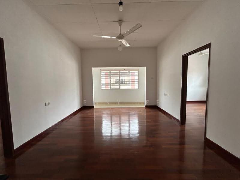 Semi-Detached House for Rent in Taman Prima Saujana (Kajang) - Benny Lee - Living Room - PropertyGuru.com.my