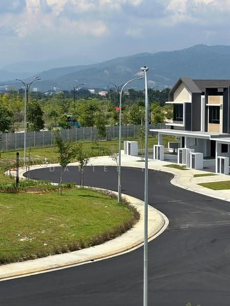 Rumah Teres 2-Tingkat untuk Dijual di Bandar Gamuda Gardens (Rawang) - Daniel Yap - Exterior - PropertyGuru.com.my