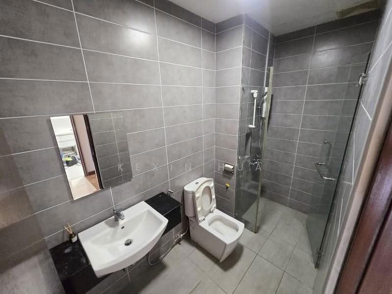 Service Residence for Rent at Paragon Residences @ Straits View - Kexin Hua - Bathroom - PropertyGuru.com.my