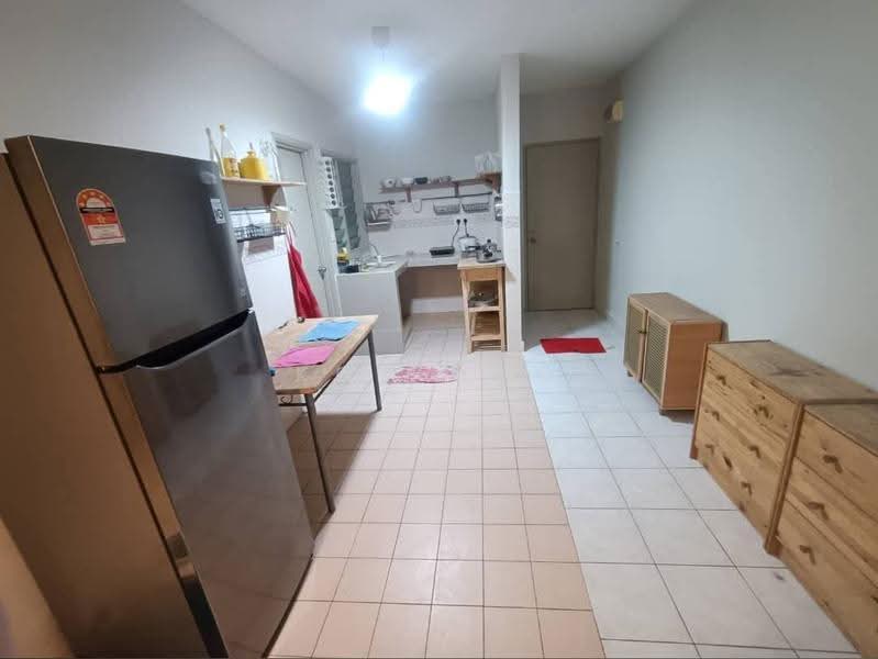 Apartment for Sale at Flora Damansara Apartment - KC Khoo - Kitchen - PropertyGuru.com.my