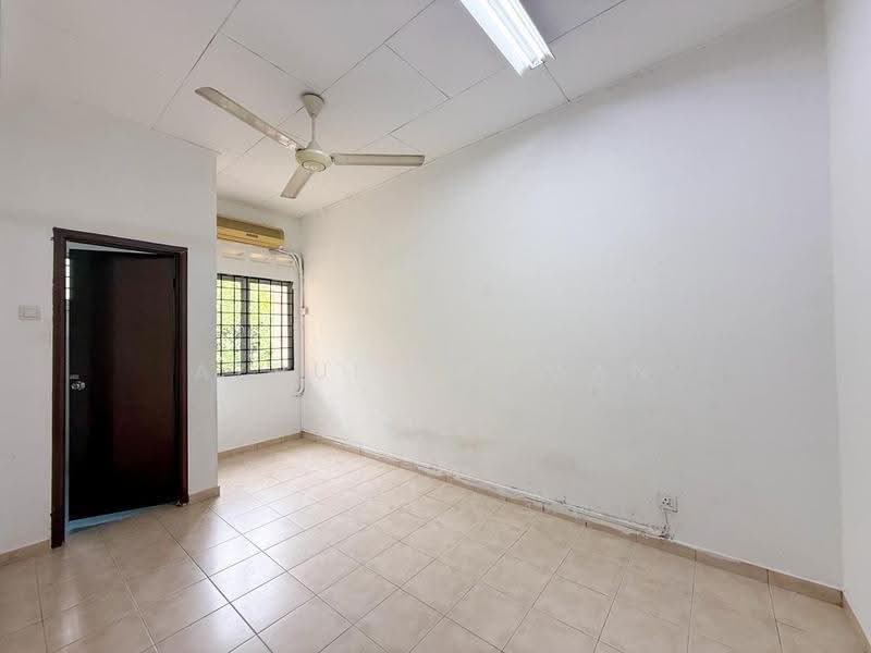 Rumah Teres 2-Tingkat untuk Dijual di Taman Bandar Senawang (Senawang) - Azrul Othman - Interior - PropertyGuru.com.my