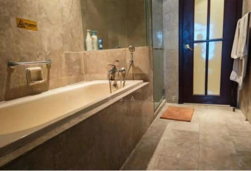 Kediaman Servis untuk Disewa di Berjaya Times Square - Ellyssa Lee - Bathroom - PropertyGuru.com.my