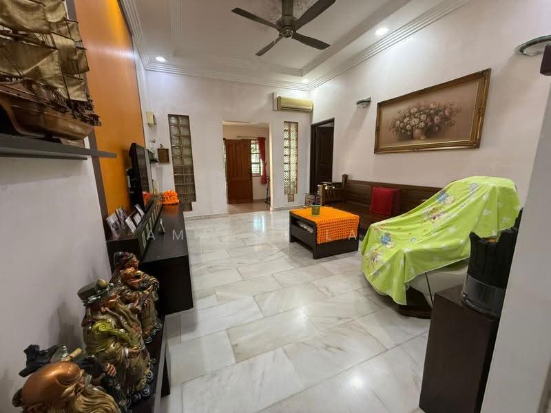 Rumah Berkembar untuk Dijual di Taman Free School (Jelutong) - Amanda Lam - PropertyGuru.com.my