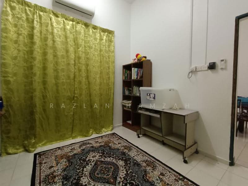 1-storey Terraced House for Sale in Bakri (Johor) - Razlan Hamzah - Interior - PropertyGuru.com.my