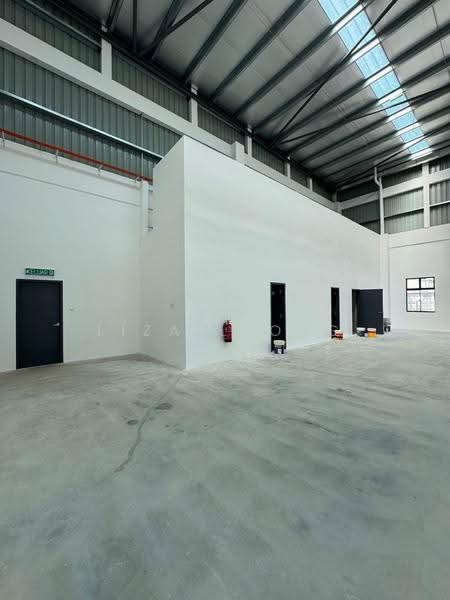 Factory for Rent in Eco Business Park 1 (Johor Bahru) - Liza Leong - Interior - PropertyGuru.com.my