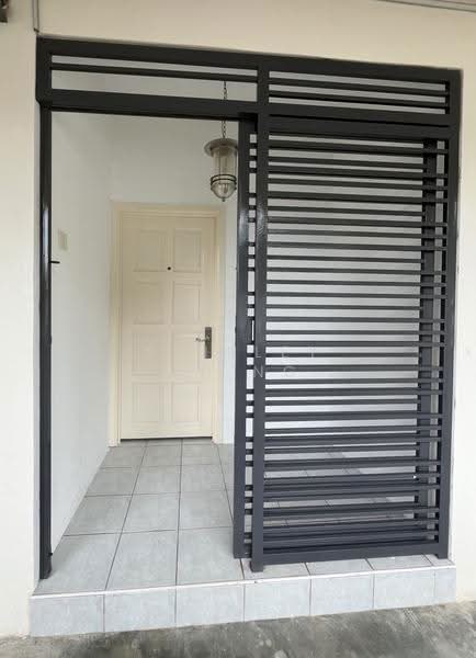 Condominium for Sale at Vistaria Condominium - Shirley Ch'ng - Entrance - PropertyGuru.com.my