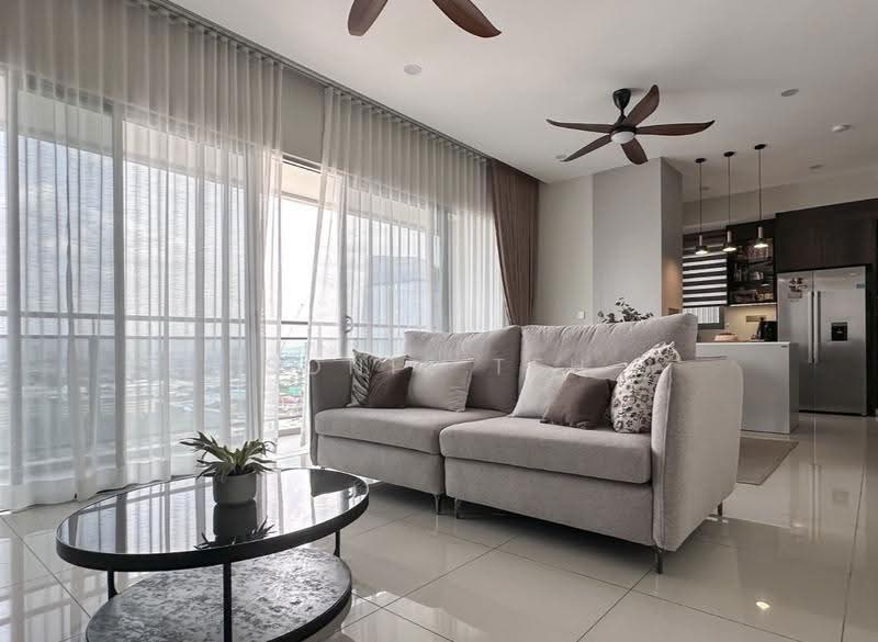 Kondominium untuk Dijual di Bangsar Hill Park - Sonie Teh - Living Room - PropertyGuru.com.my