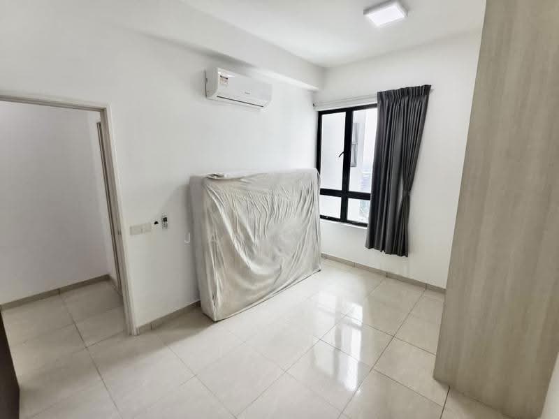 Kediaman Servis untuk Dijual di Sky Breeze Service Apartment - Janice . - Bedroom - PropertyGuru.com.my