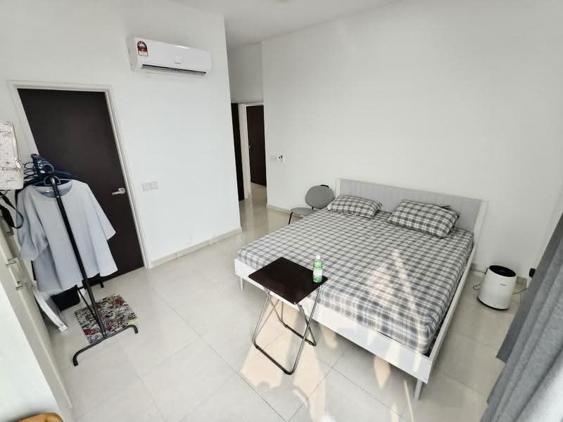 Kediaman Servis untuk Dijual di Sky Breeze Service Apartment - Janice . - Bedroom - PropertyGuru.com.my