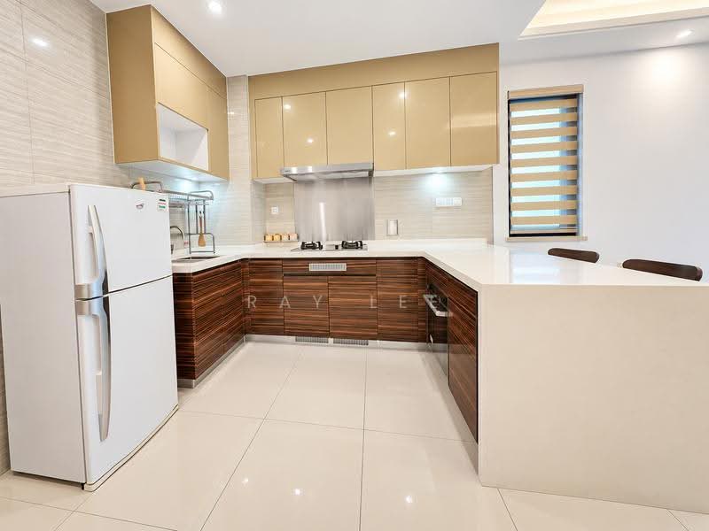 Service Residence for Rent at R&F Princess Cove Phase 1 - Ray Lee - Kitchen - PropertyGuru.com.my