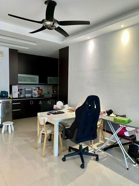 Kediaman Servis untuk Dijual di Damai Hillpark - Danilo Lim - Interior - PropertyGuru.com.my