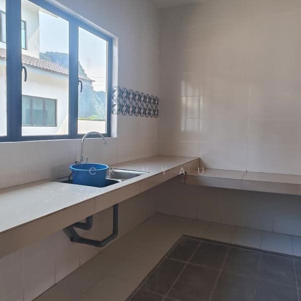 2-storey Terraced House for Sale in Ipoh (Perak) - Ck Nyau - Kitchen - PropertyGuru.com.my