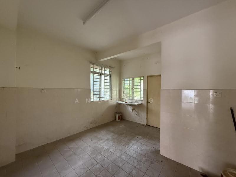 2.5-storey Terraced House for Sale in Taman Bukit Serdang (Seri Kembangan) - Angel Ng - Interior - PropertyGuru.com.my