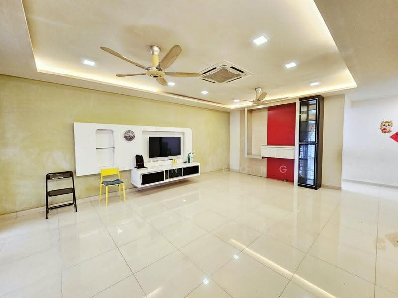 Rumah Teres 2.5-Tingkat untuk Dijual di Taman Meranti Jaya (Puchong) - Jason Keong - Living Room - PropertyGuru.com.my