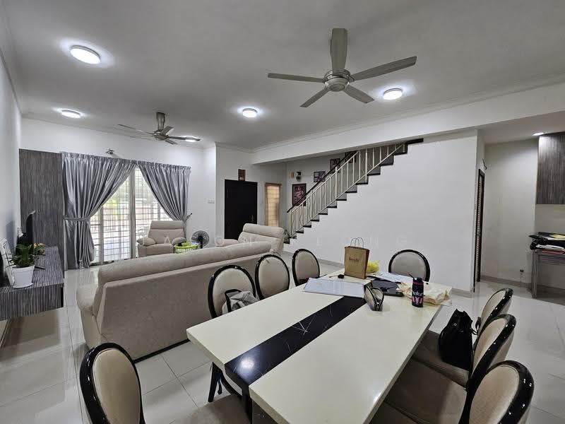 Rumah Teres 2.5-Tingkat untuk Dijual di Taman Meranti Jaya (Puchong) - Jason Keong - Living Room - PropertyGuru.com.my