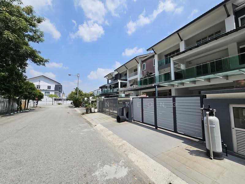 Rumah Teres 2.5-Tingkat untuk Dijual di Taman Meranti Jaya (Puchong) - Jason Keong - Exterior - PropertyGuru.com.my