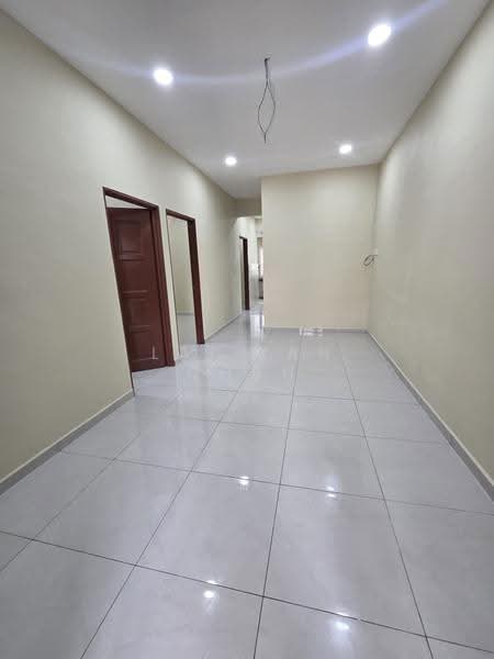 Rumah Teres untuk Dijual di Taman Thivy Jaya (Seremban) - Lai Kah Chun - Interior - PropertyGuru.com.my