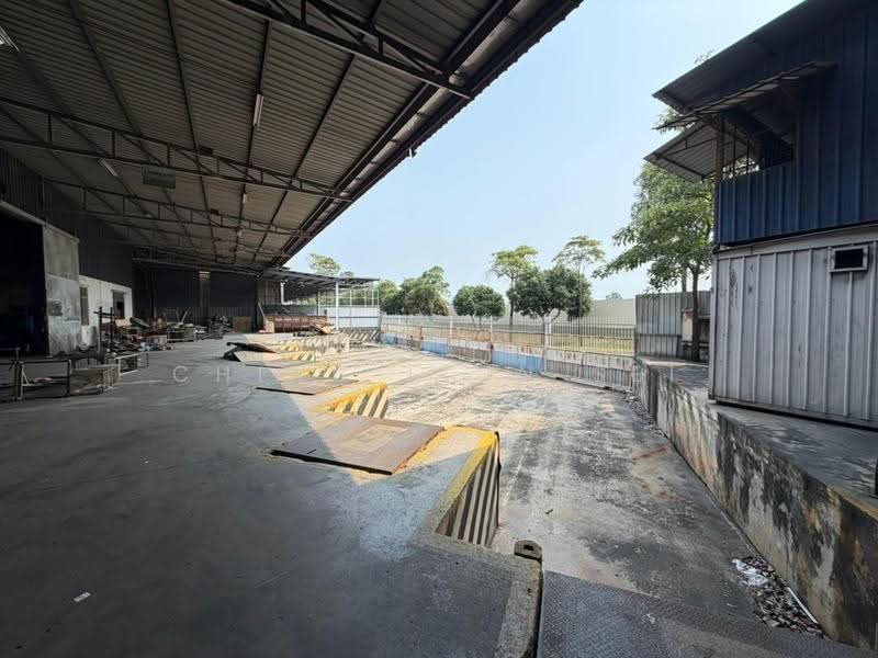 Factory for Rent in Kawasan Perindustrian Bukit Rambai (Bukit Rambai) - Ching Linn Sei - Exterior - PropertyGuru.com.my