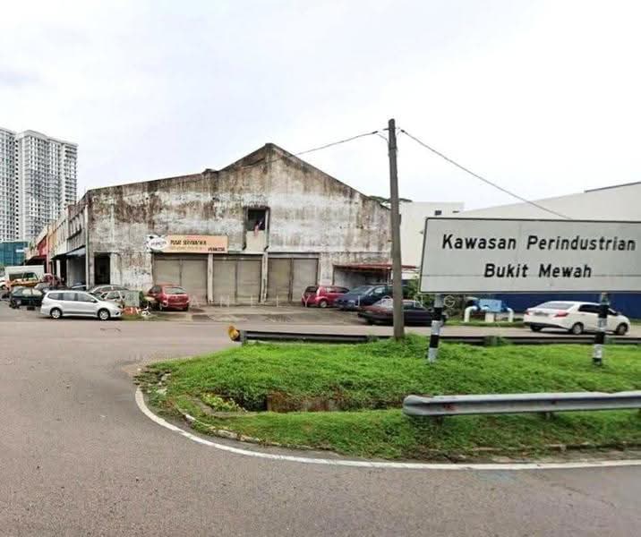 Terrace Factory for Sale in Taman Bukit Mewah (Tampoi) - Janlly Jong - Exterior - PropertyGuru.com.my