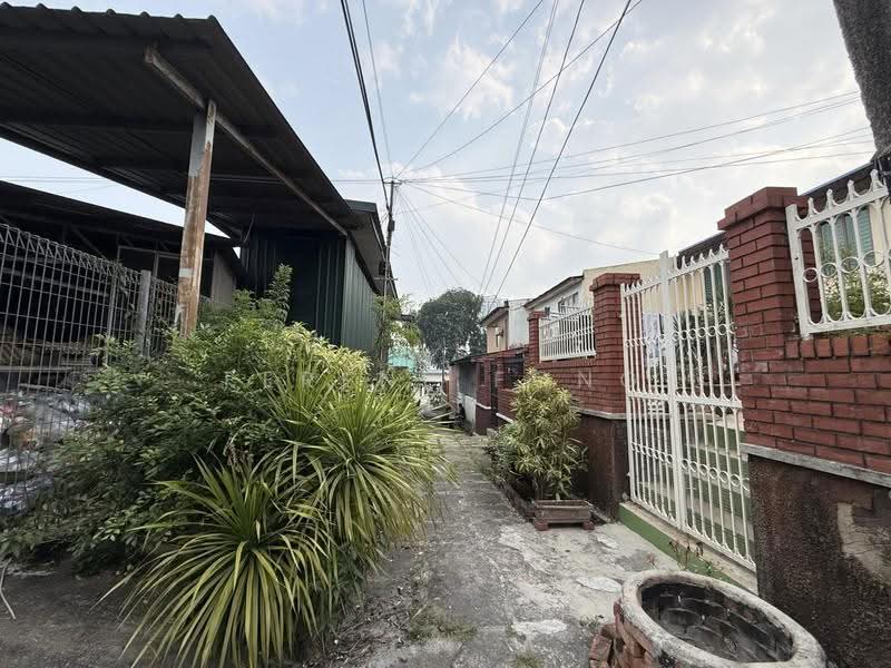 2-storey Terraced House for Sale in Taman Pelangi (Johor Bahru) - Ferene Fong - PropertyGuru.com.my