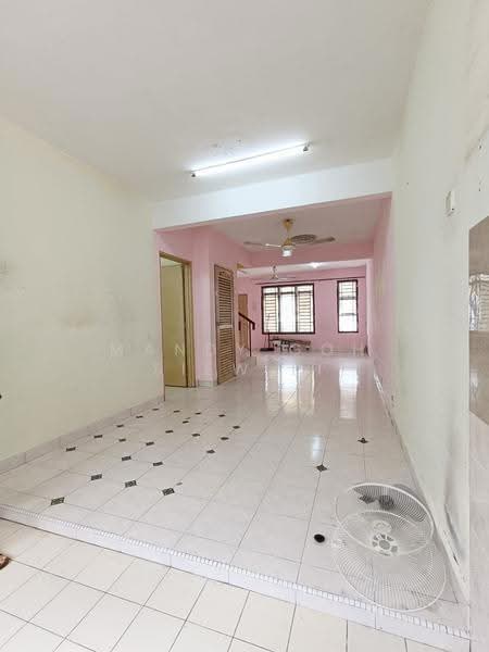 Rumah Teres untuk Dijual di Skudai (Johor) - Mandy Goh Siew Li - Living Room - PropertyGuru.com.my