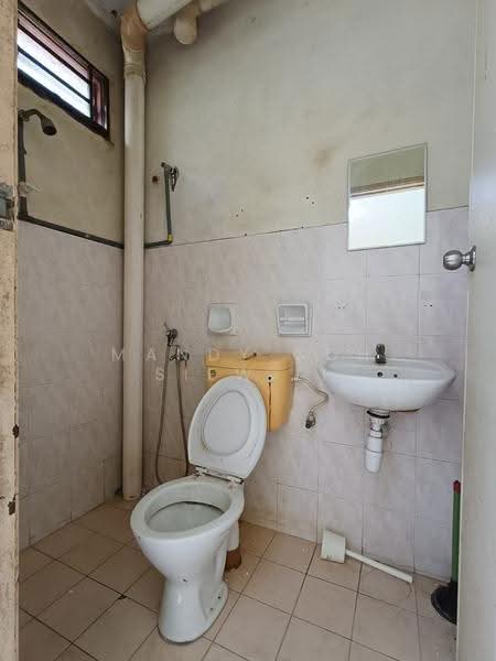 Rumah Teres untuk Dijual di Skudai (Johor) - Mandy Goh Siew Li - Bathroom - PropertyGuru.com.my