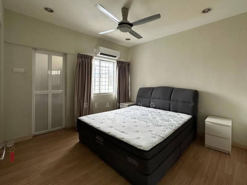 Kondominium untuk Disewa di Kuchai Brem Park 2 - Sean Ng - Bedroom - PropertyGuru.com.my