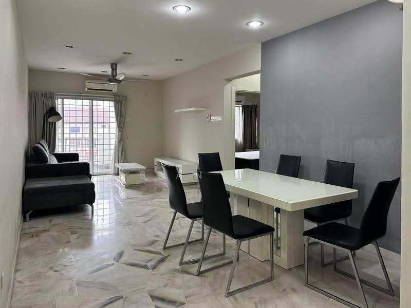 Kondominium untuk Disewa di Kuchai Brem Park 2 - Sean Ng - Living Room - PropertyGuru.com.my