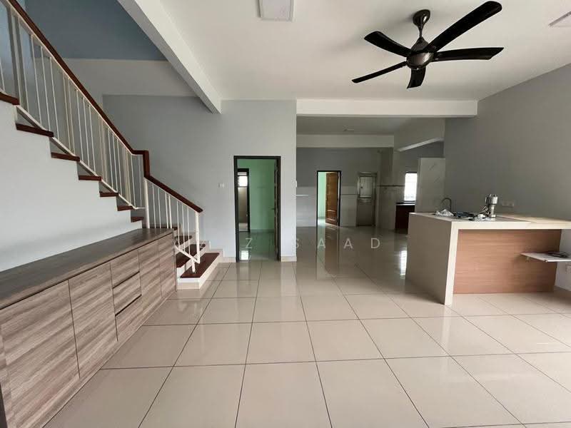 Terraced House for Rent in Aman Putri (Sungai Buloh) - Aziz Saad - Living Room - PropertyGuru.com.my