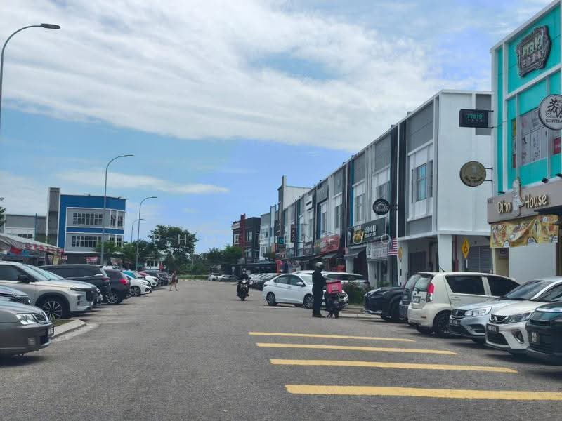 Shop / Office for Rent in Bandar Indahpura (Kulai) - Phoebe Foo - Exterior - PropertyGuru.com.my