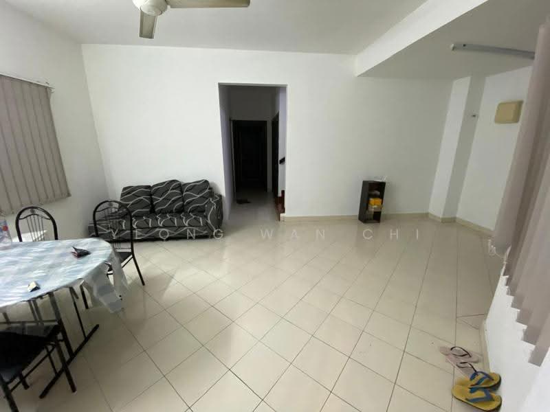 Rumah Teres 2-Tingkat untuk Dijual di Taman Puchong Hartamas (Puchong) - Yeong Wan Chi - Living Room - PropertyGuru.com.my