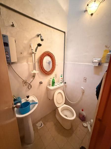 1-storey Terraced House for Sale in Taman Tanjung Minyak Setia (Tanjong Minyak) - Ching Linn Sei - Bathroom - PropertyGuru.com.my