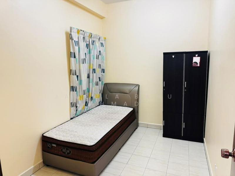 Condominium for Rent at Kondominium Kristal - Jaleela Banu Ahmad - Bedroom - PropertyGuru.com.my